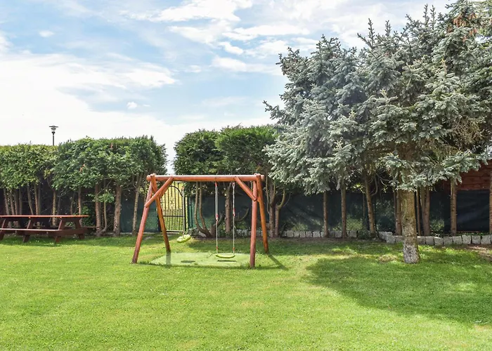 4 Bedroom Gorgeous In *