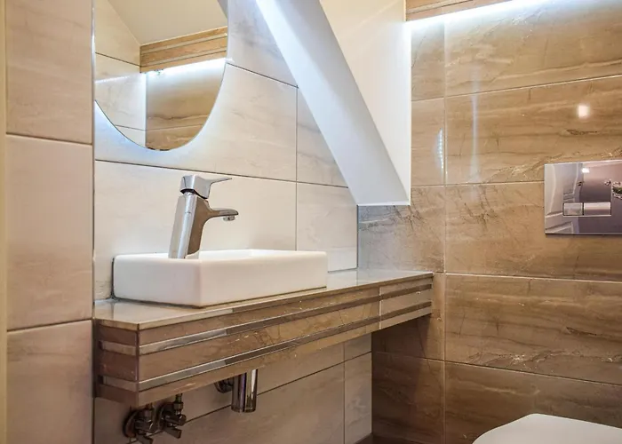 4 Bedroom Gorgeous In