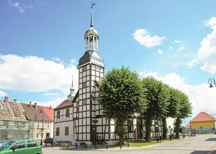 4 Bedroom Gorgeous In Holiday home Nowe Warpno